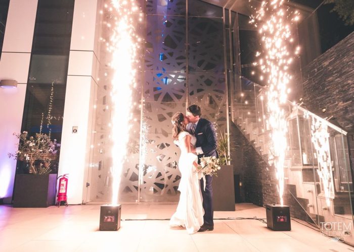 NOVIOS CHISPAS LAMPARA MAGICA