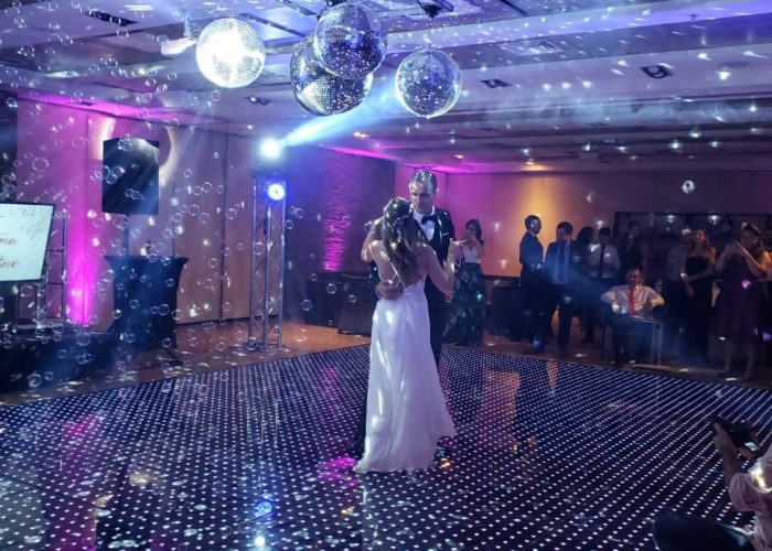 PISTA LED MATRIMONIO LAMPARA MAGICA PRODUCCIONES 2